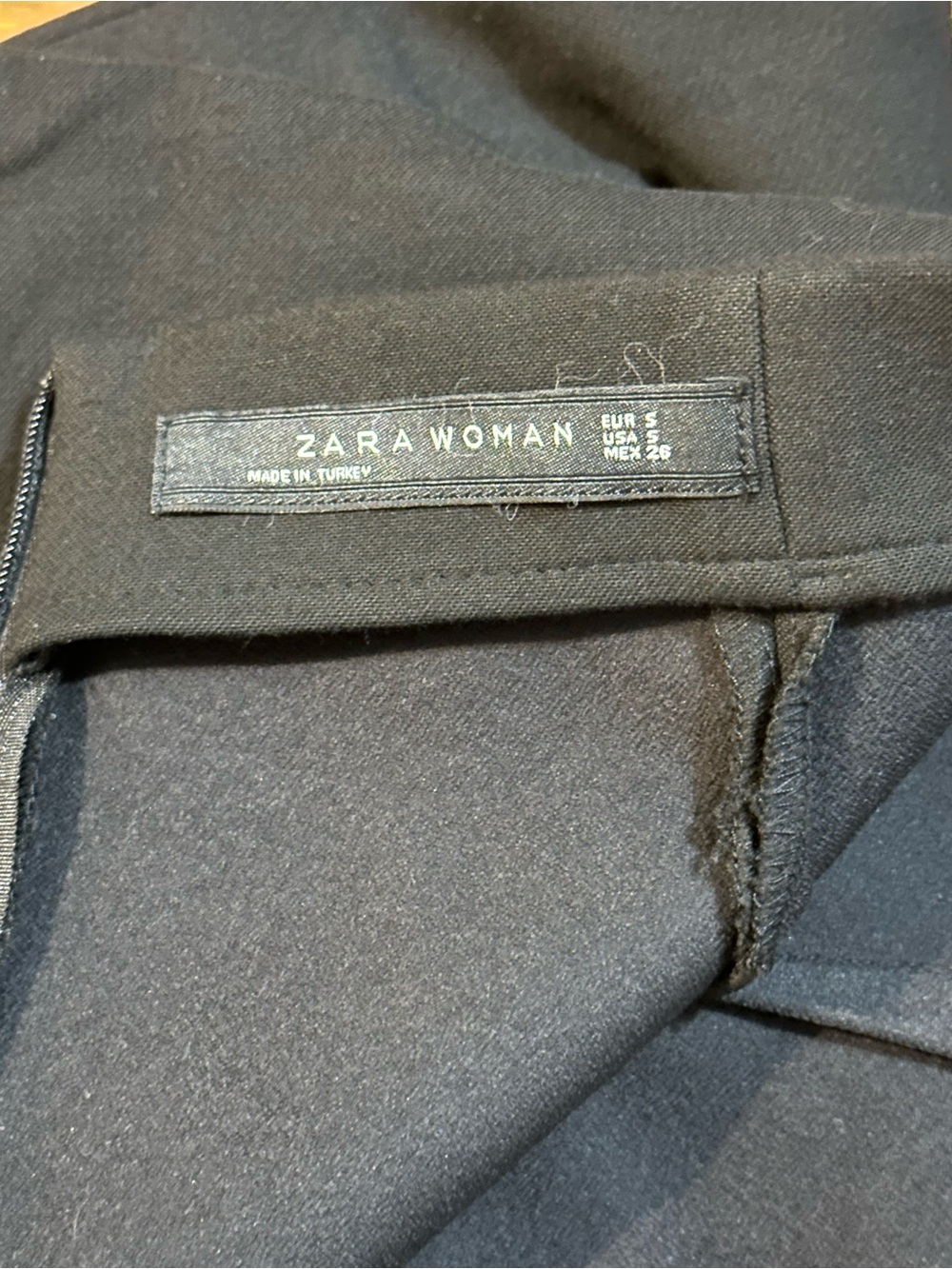 Zara Woman Black Asymmetrical‎ Mini Skirt with Silver O-Ring Detail, S - Picture 6 of 6